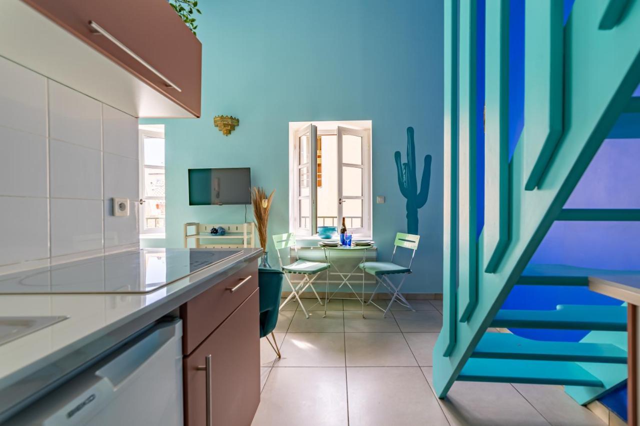 Le Reve Bleu Majorelle - Duplex Sur Les Toits - Une Nuit A Nîmes Zewnętrze zdjęcie