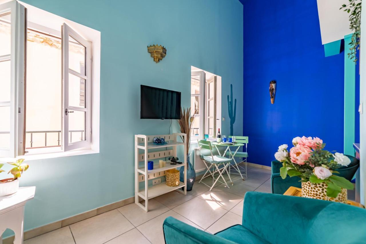 Le Reve Bleu Majorelle - Duplex Sur Les Toits - Une Nuit A Nîmes Zewnętrze zdjęcie