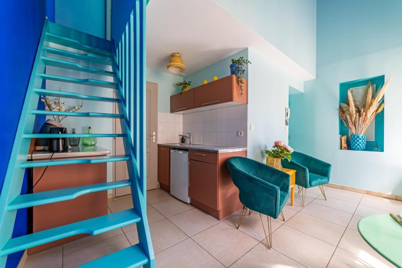 Le Reve Bleu Majorelle - Duplex Sur Les Toits - Une Nuit A Nîmes Zewnętrze zdjęcie